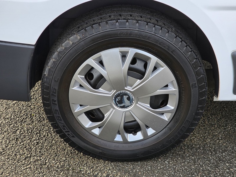 Vauxhall Vivaro 2900 CDTi - U91122