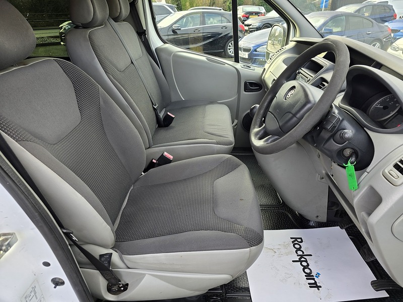 Vauxhall Vivaro 2900 CDTi - U91122