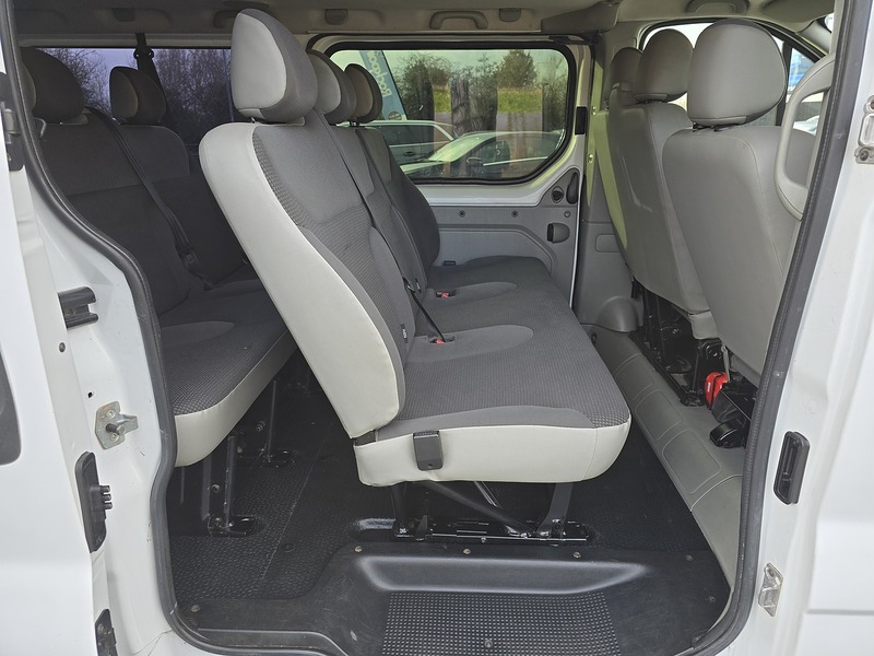 Vauxhall Vivaro 2900 CDTi - U91122