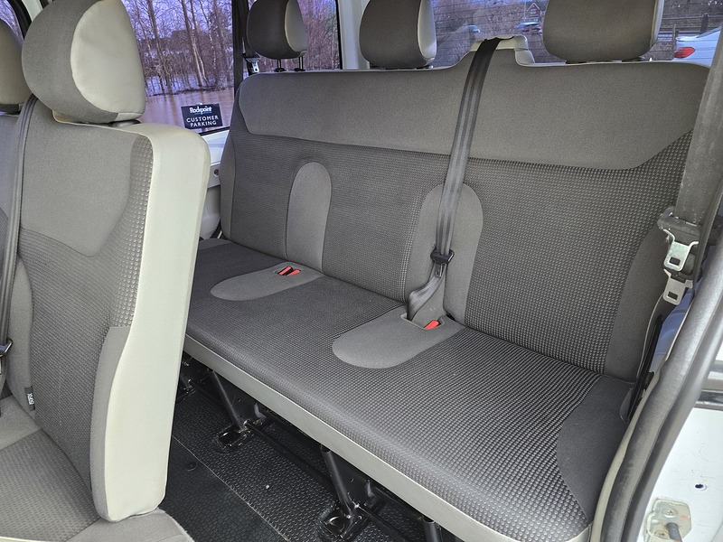 Vauxhall Vivaro 2900 CDTi - U91122