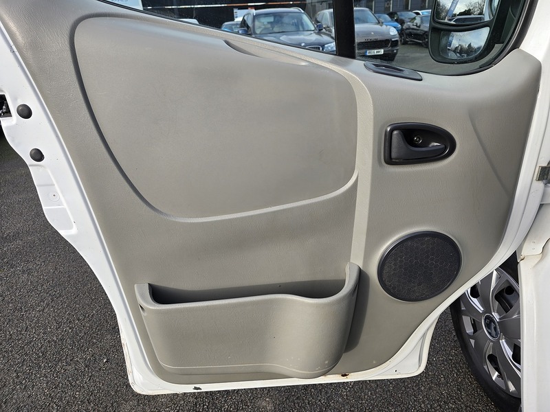 Vauxhall Vivaro 2900 CDTi - U91122