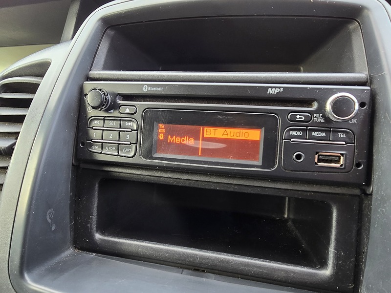 Vauxhall Vivaro 2900 CDTi - U91122