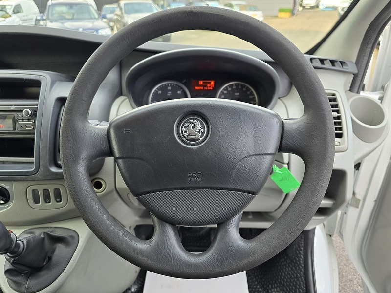 Vauxhall Vivaro 2900 CDTi - U91122