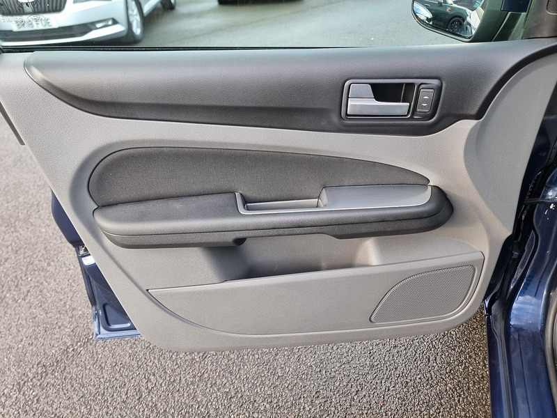 Ford Focus Zetec - U91123