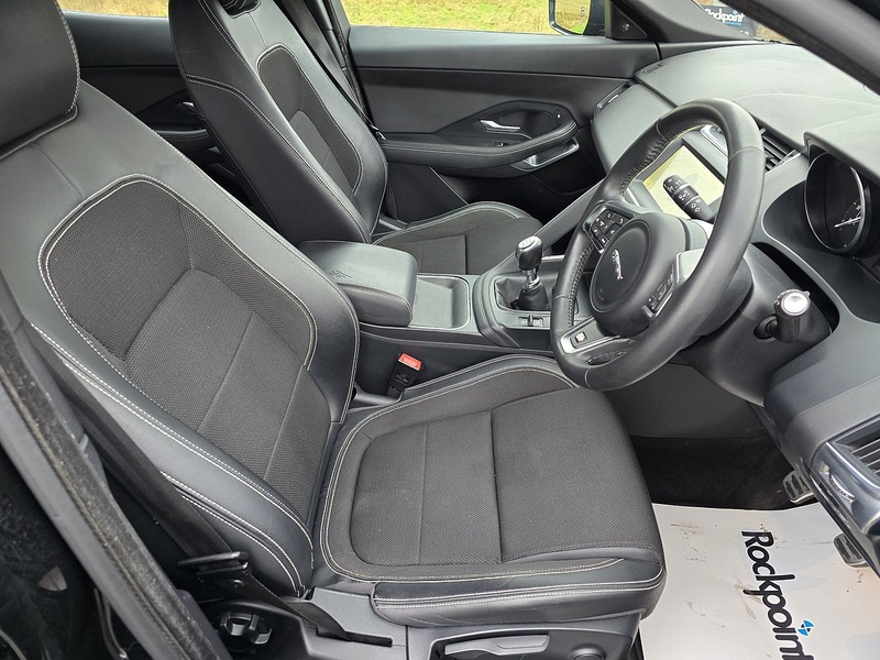 Jaguar E-PACE D150 R-Dynamic - U91128
