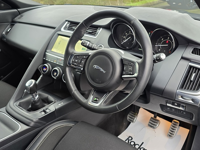 Jaguar E-PACE D150 R-Dynamic - U91128