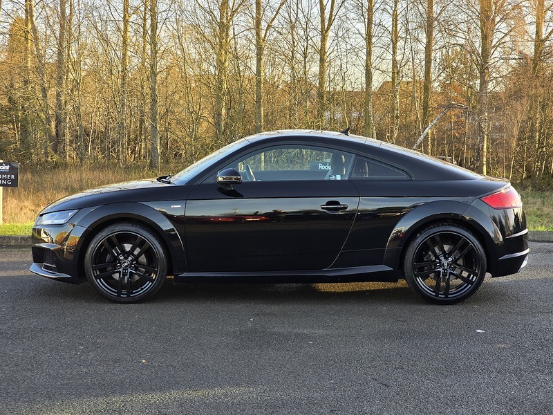 Audi TT TFSI S line - U91129