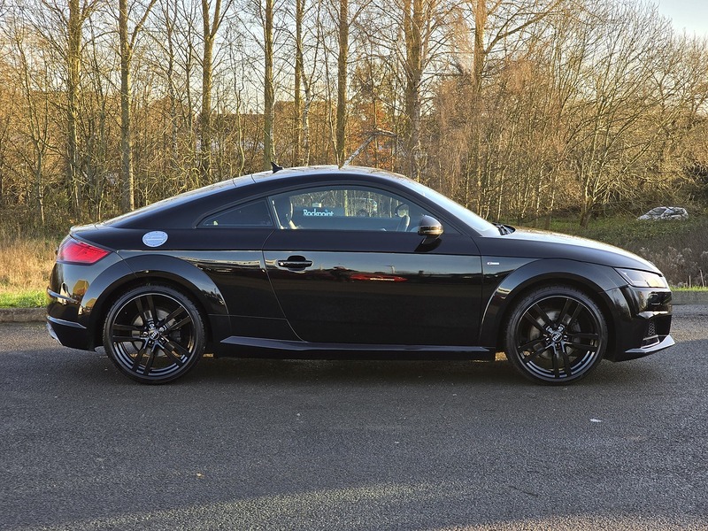 Audi TT TFSI S line - U91129