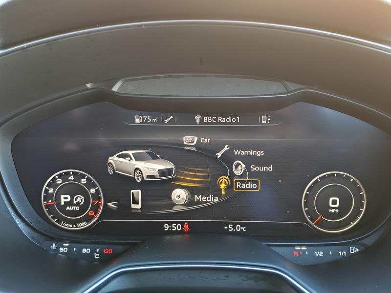 Audi TT TFSI S line - U91129