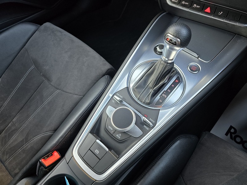 Audi TT TFSI S line - U91129