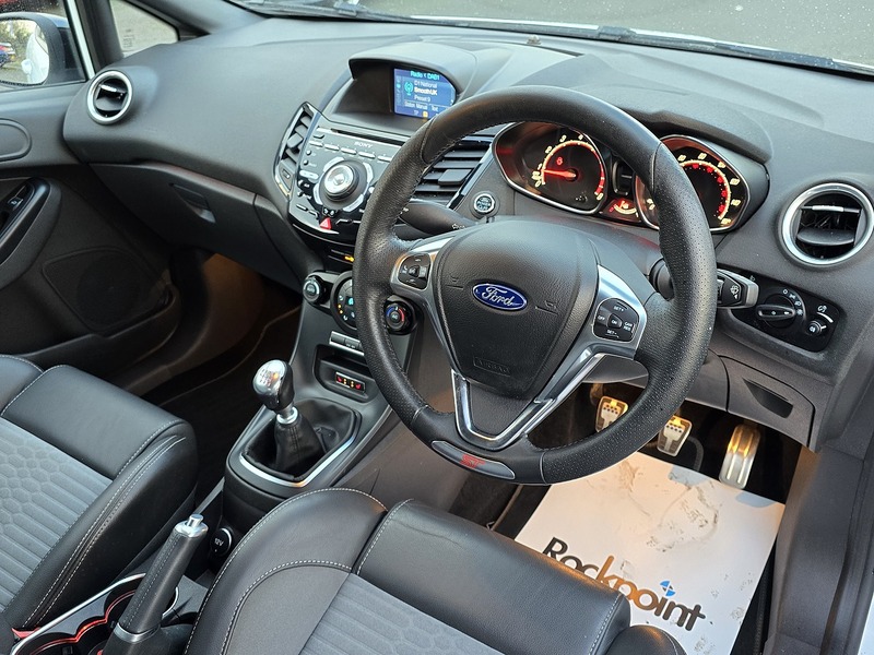 Ford Fiesta T EcoBoost ST-3 - U91144