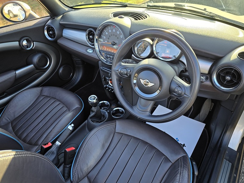 MINI Convertible One Highgate - U91150