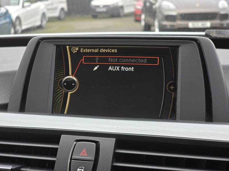 BMW 3 Series Gran Turismo 318d Sport - U91151