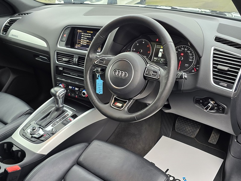 Audi Q5 TDI S line Plus - U91158