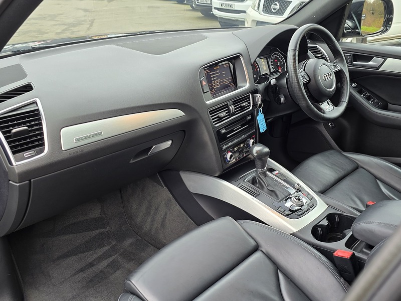 Audi Q5 TDI S line Plus - U91158