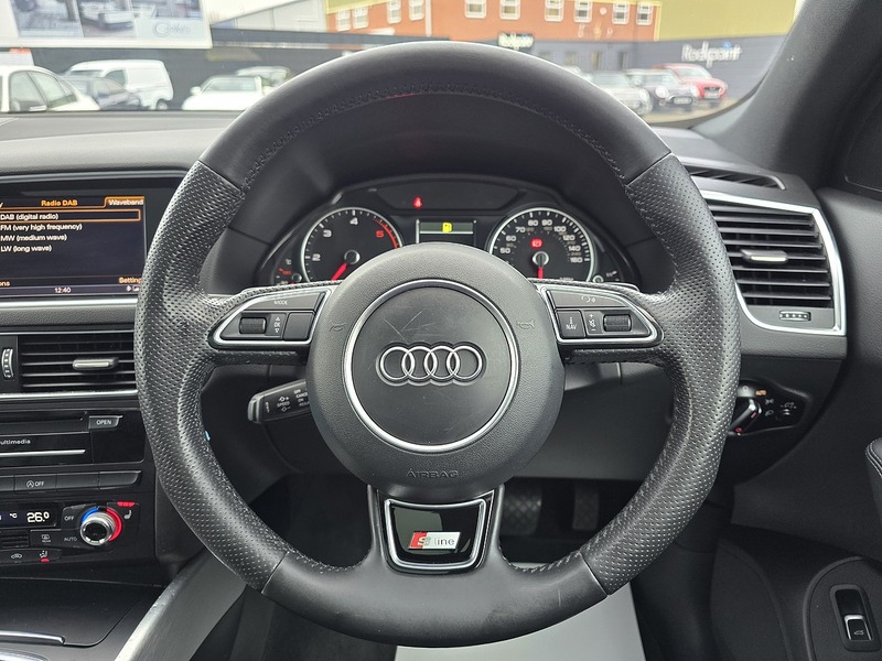 Audi Q5 TDI S line Plus - U91158