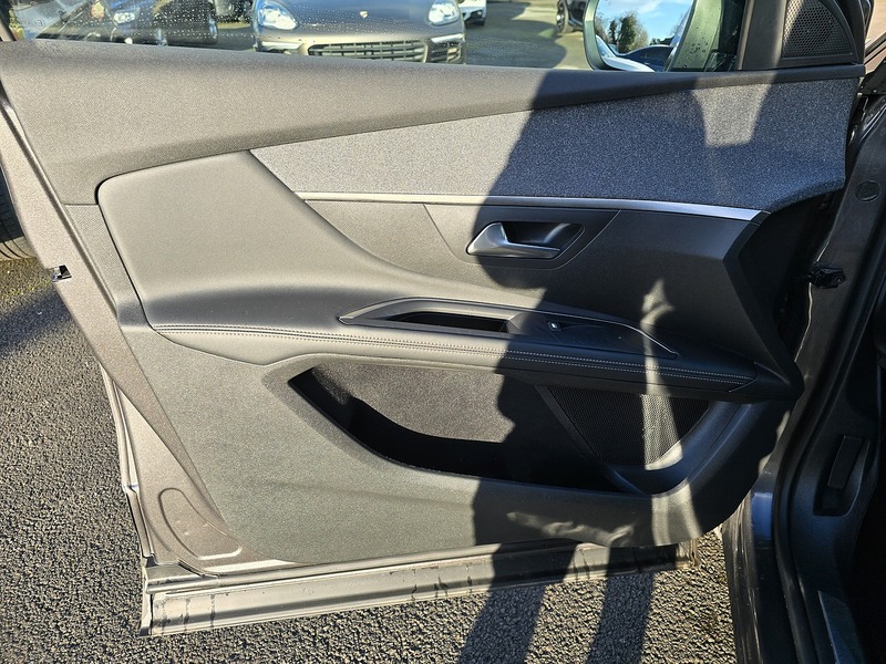 Peugeot 5008 BlueHDi GT Line - U91160