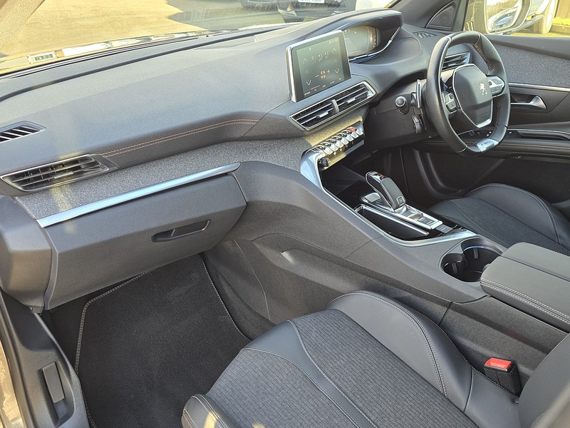 Peugeot 5008 BlueHDi GT Line - U91160
