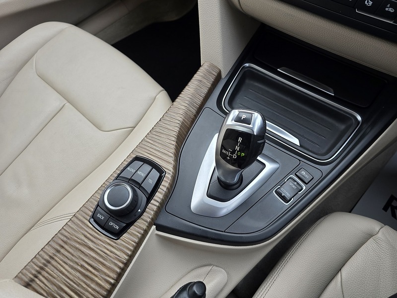 BMW 3 Series 320d Modern - U91169