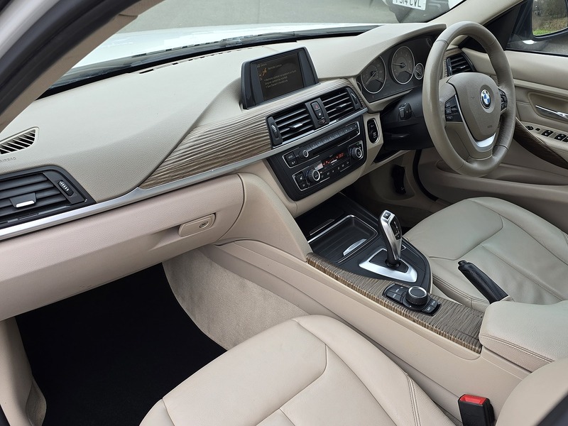 BMW 3 Series 320d Modern - U91169