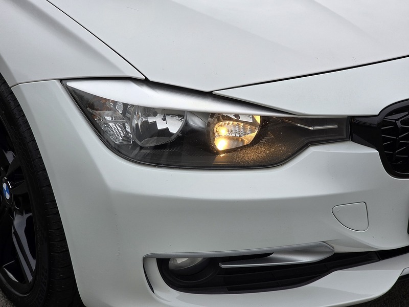 BMW 3 Series 320d Modern - U91169