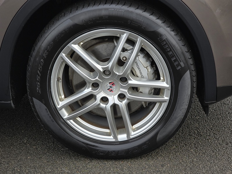 Porsche Cayenne TD V8 S - U91171