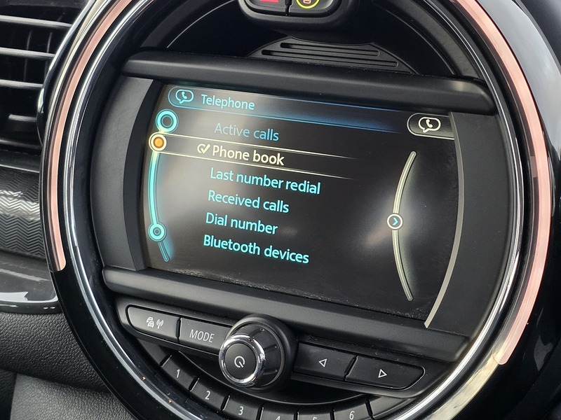 MINI Clubman Cooper D - U91178