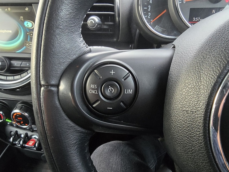 MINI Clubman Cooper D - U91178