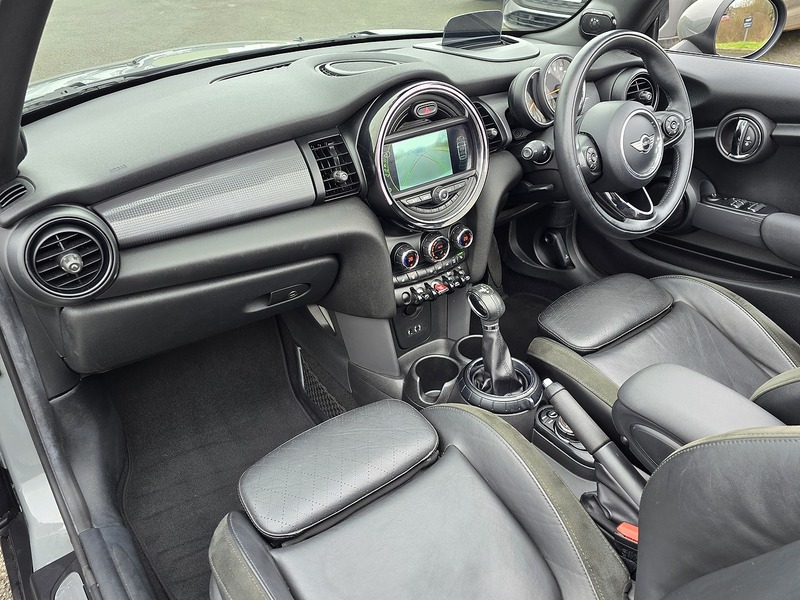 MINI Convertible Cooper - U91181