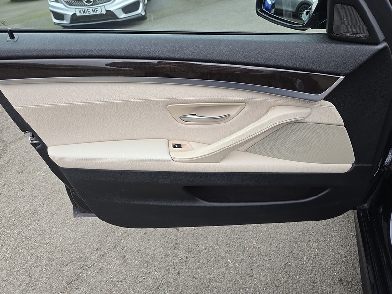 BMW 5 Series 535d M Sport - U91186