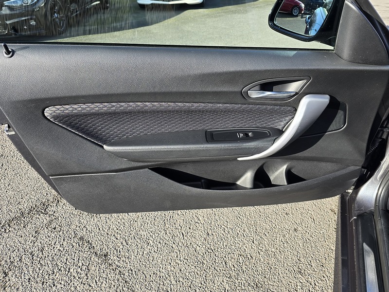 BMW 2 Series 218i M Sport - U91194