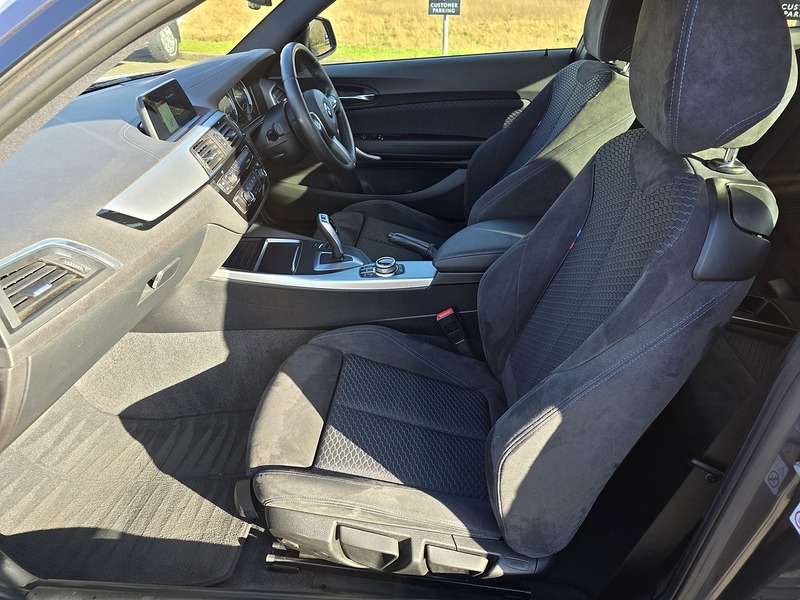BMW 2 Series 218i M Sport - U91194