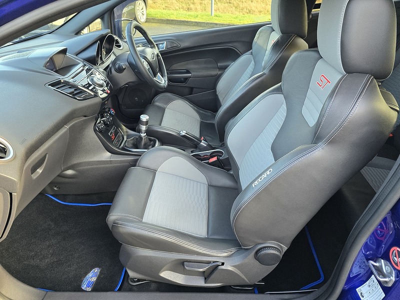 Ford Fiesta T EcoBoost ST-2 - U91197
