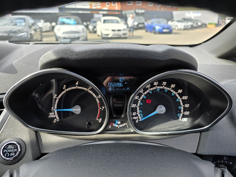 Ford Fiesta T EcoBoost ST-Line - U91204