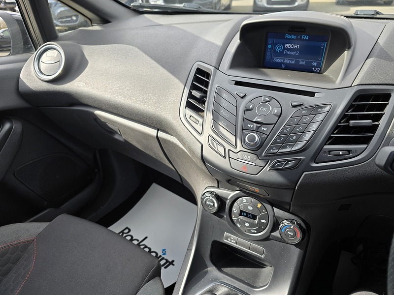 Ford Fiesta T EcoBoost ST-Line - U91204