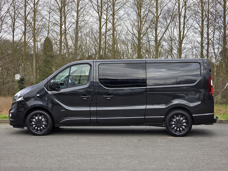 Vauxhall Vivaro CDTi 2900 BiTurbo Sportive - U91205