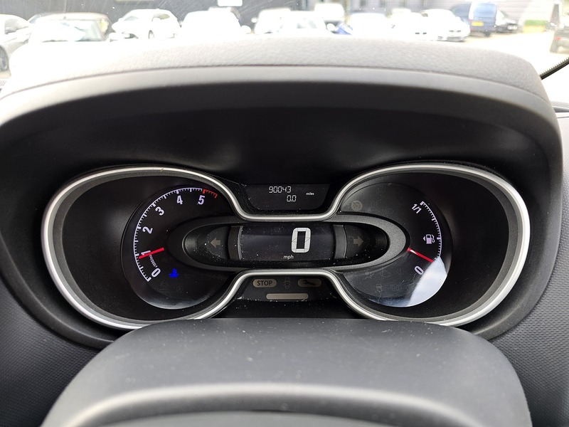 Vauxhall Vivaro CDTi 2900 BiTurbo Sportive - U91205