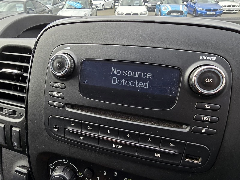 Vauxhall Vivaro CDTi 2900 BiTurbo Sportive - U91205