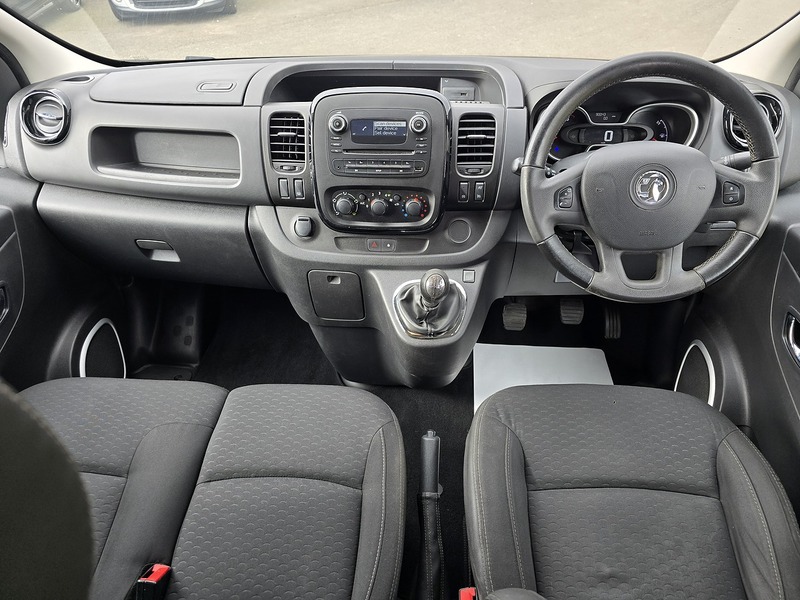 Vauxhall Vivaro CDTi 2900 BiTurbo Sportive - U91205