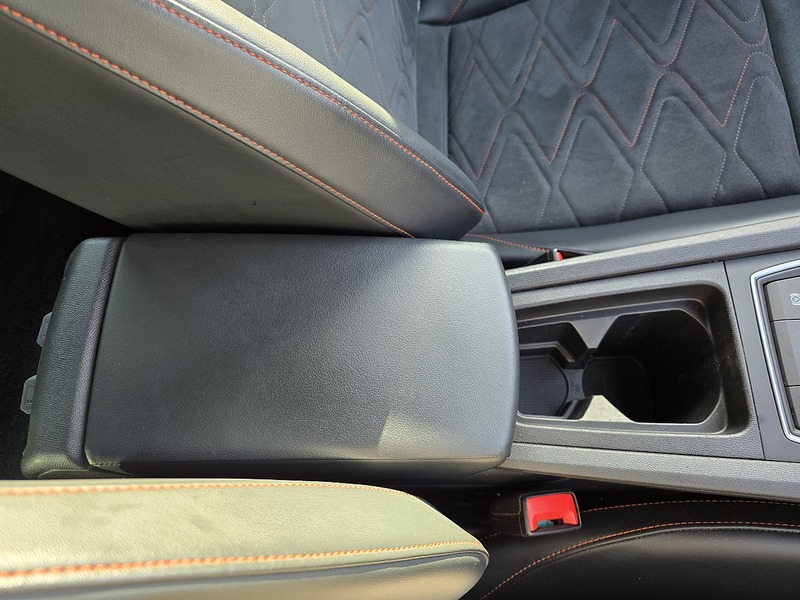 SEAT Leon eTSI MHEV FR Sport - U91224