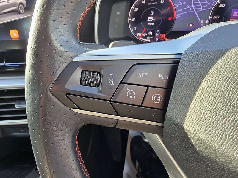 SEAT Leon eTSI MHEV FR Sport - U91224