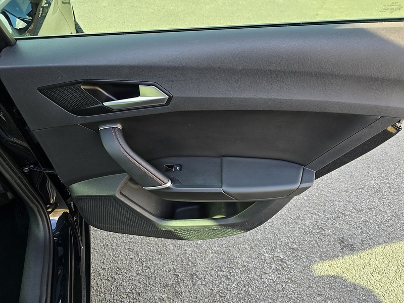 SEAT Leon eTSI MHEV FR Sport - U91224