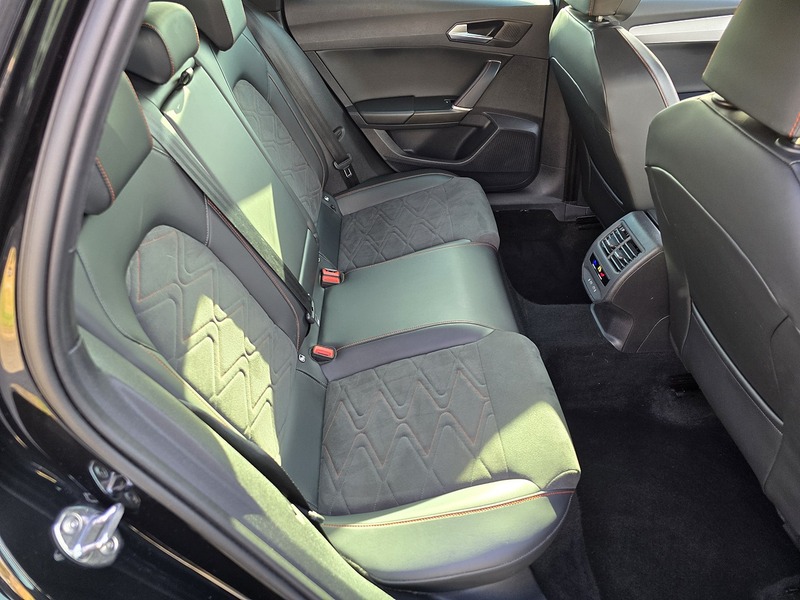 SEAT Leon eTSI MHEV FR Sport - U91224