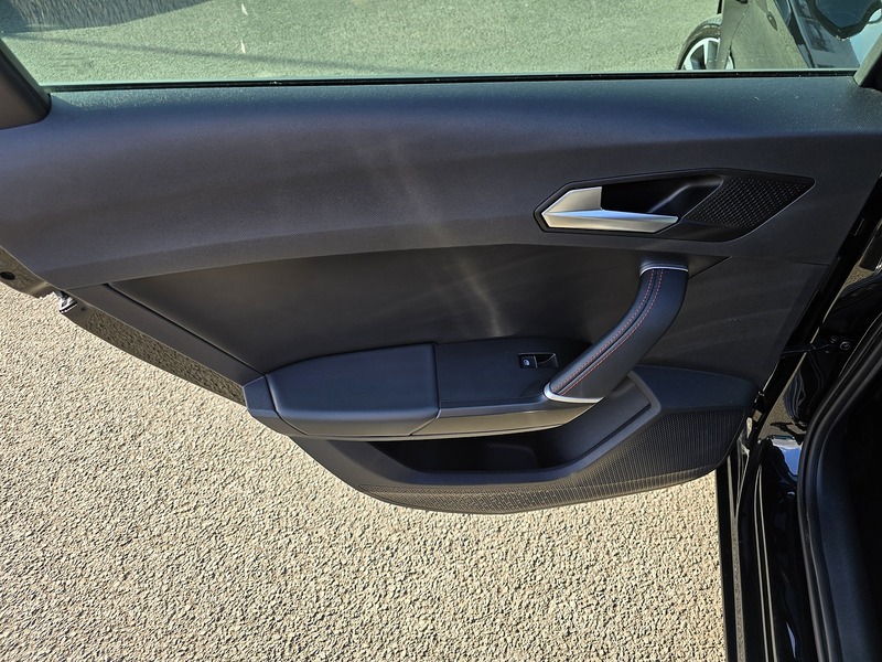 SEAT Leon eTSI MHEV FR Sport - U91224