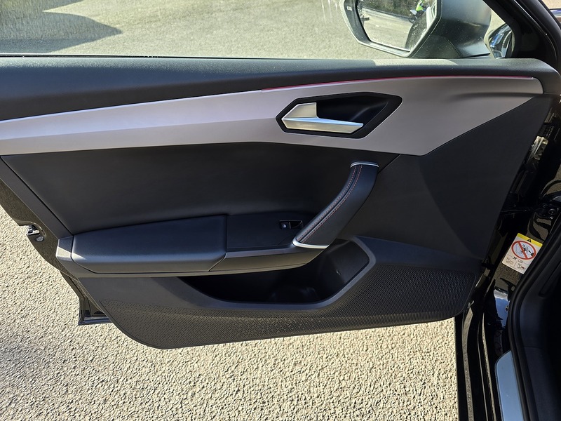 SEAT Leon eTSI MHEV FR Sport - U91224