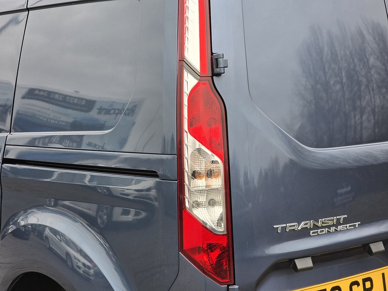 Ford Transit Connect 240 EcoBlue Limited - U91243