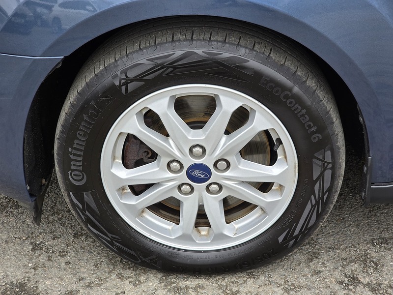 Ford Transit Connect 240 EcoBlue Limited - U91243