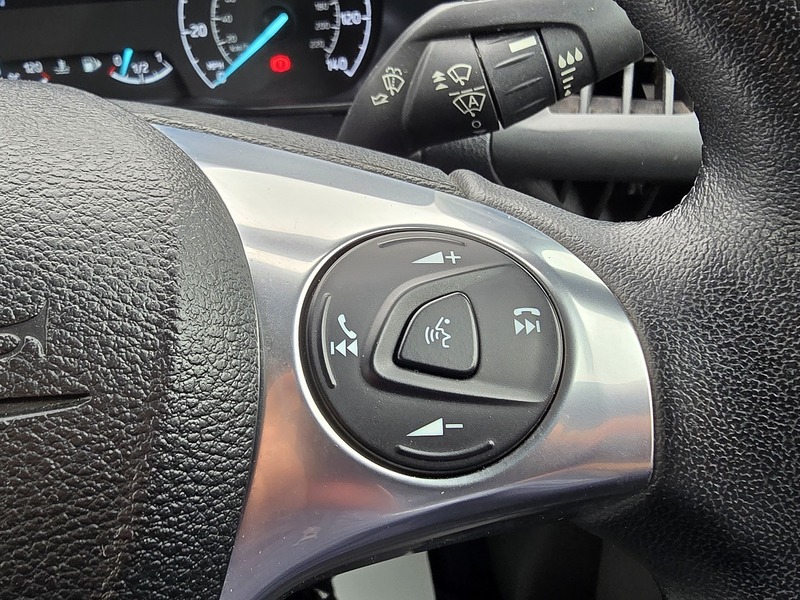 Ford Transit Connect 240 EcoBlue Limited - U91243