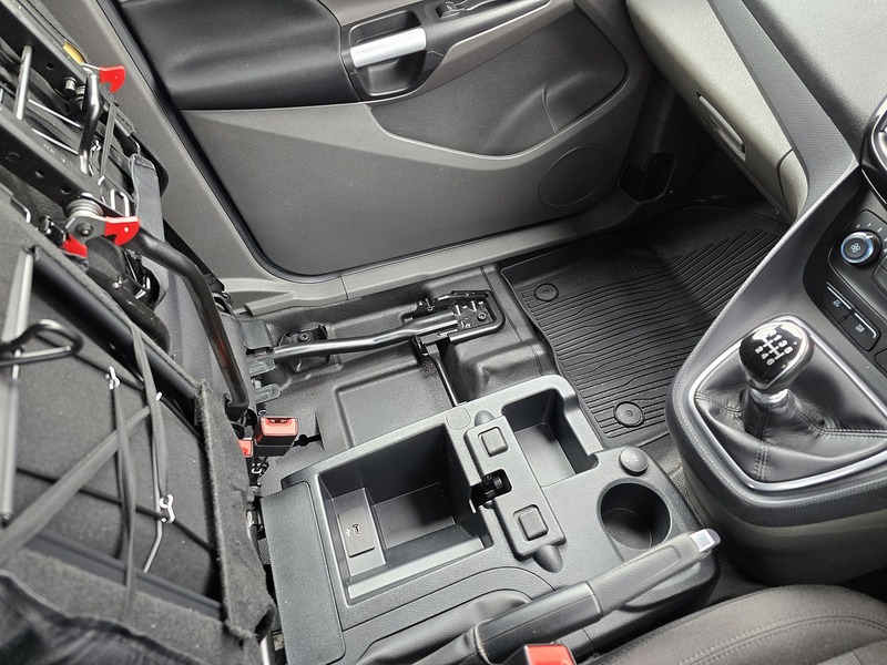 Ford Transit Connect 240 EcoBlue Limited - U91243