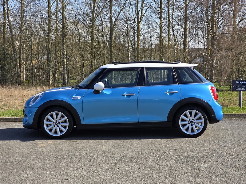 MINI Hatch Cooper SD - U91244
